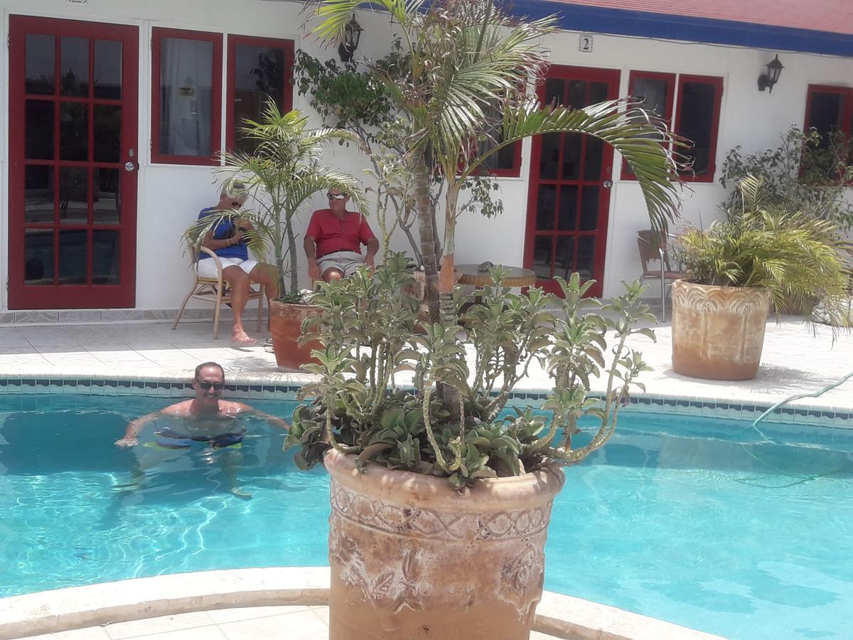 Aruba Harmony Apartments Oranjestad Exteriör bild